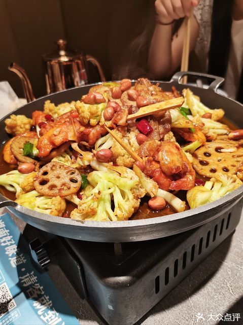 当辣味撞上鲜美——探秘邢台遇尚湘剁椒鱼头新兴东大街店